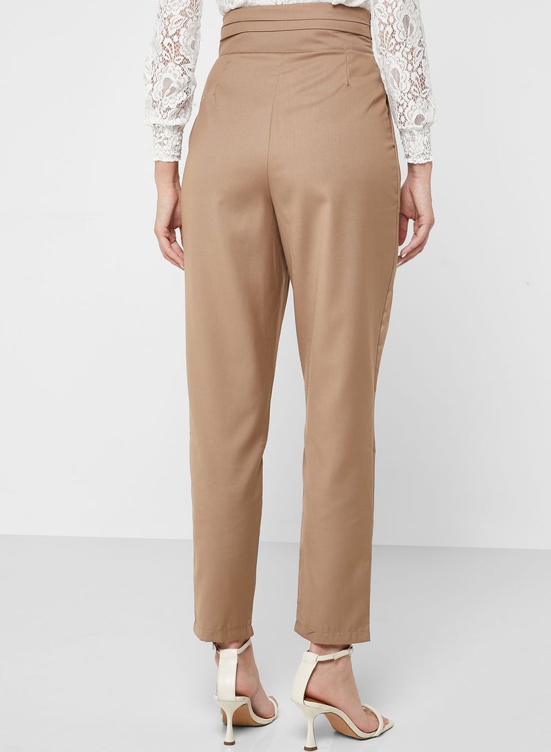 Pleat Detail Straight Pants