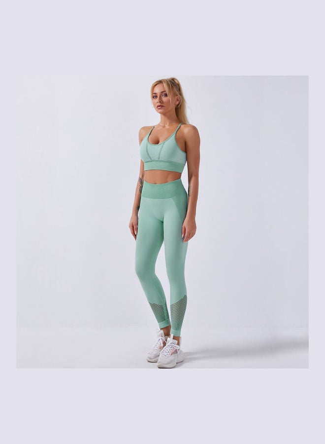 2-Piece Sports Bra And High Waist Legging Set Light Green