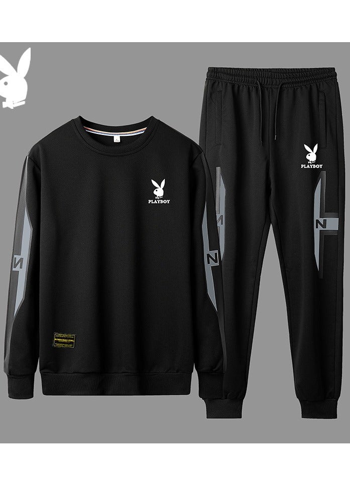 A Fashionable And Casual Sports Suit