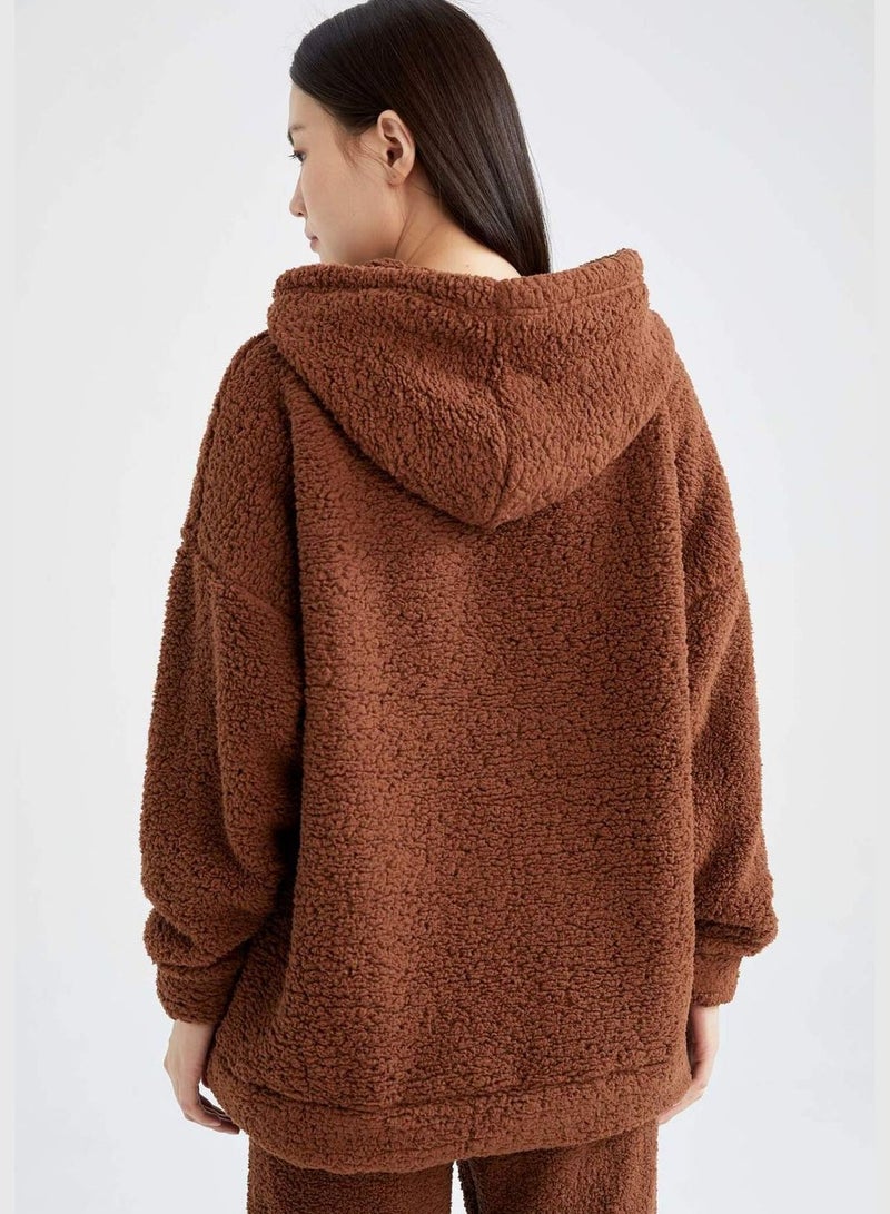 Oversize Long Sleeve Sweatshirt With Kangaroo Pockets