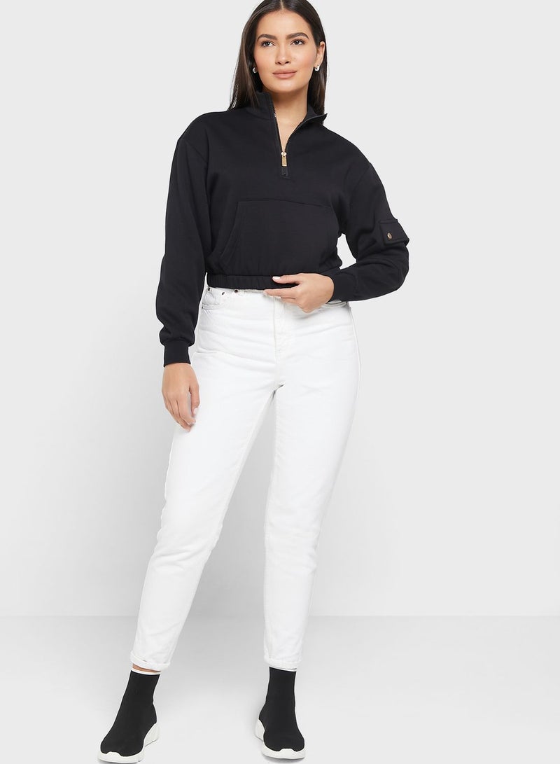 Pocket Detail Crop Sweatshirt