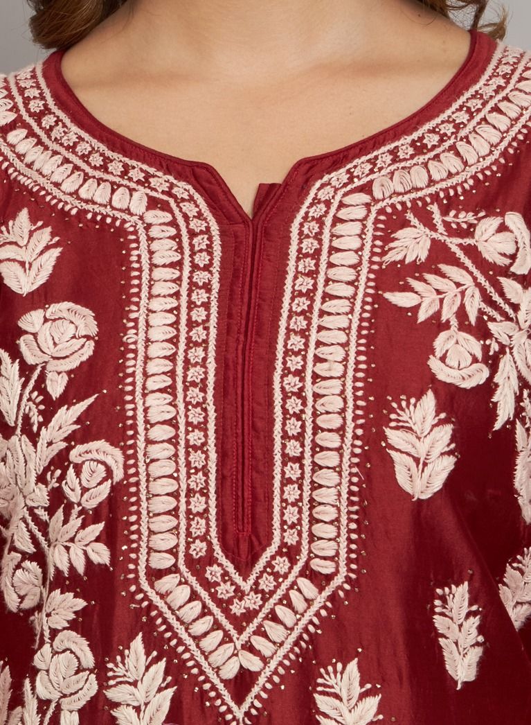 Women  Floral Embroidered Chikankari Cotton kurta-AL3670