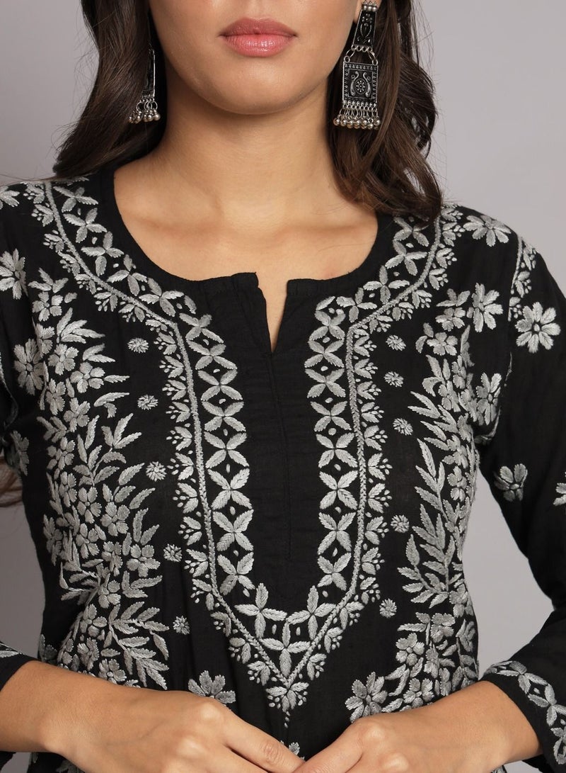 Women  Floral Embroidered Chikankari Cotton kurta-AL3679