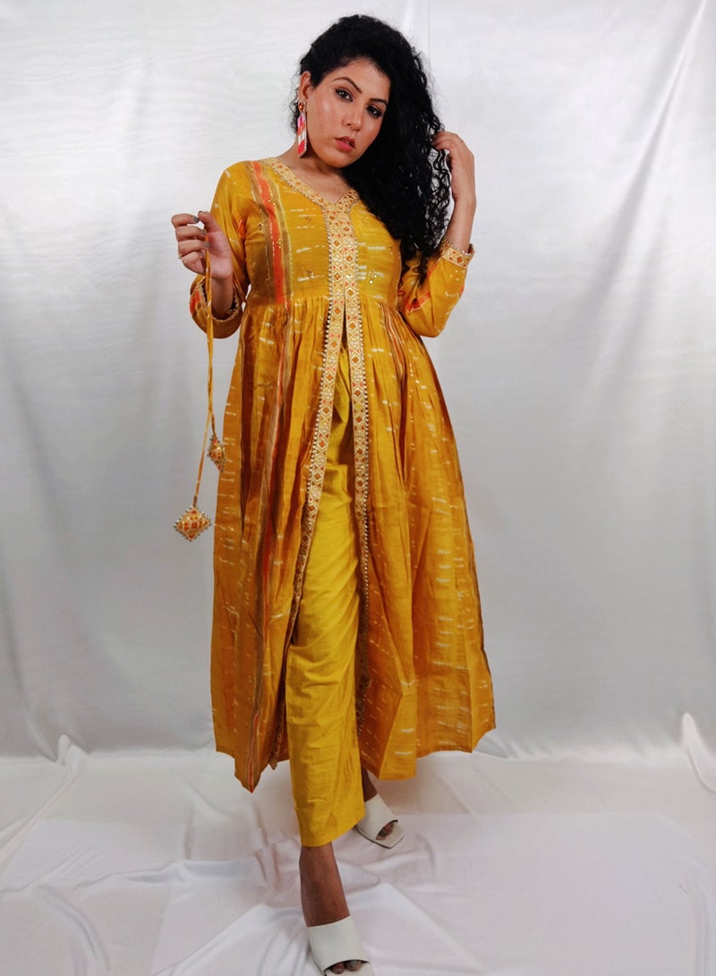PRIYA'S PANACHE Stylish Yellow Muslin Straight Kurta Pant Dupatta Set - Designer Festival Traditional Ethnic Indian Partywear For Women