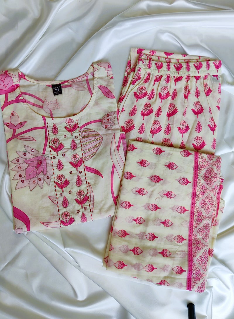 PRIYA'S PANACHE Floral Print Cotton Straight Kurta with Pant & Dupatta Set