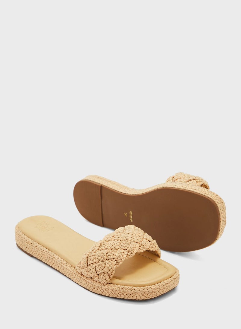 Lakeview Flat Sandals