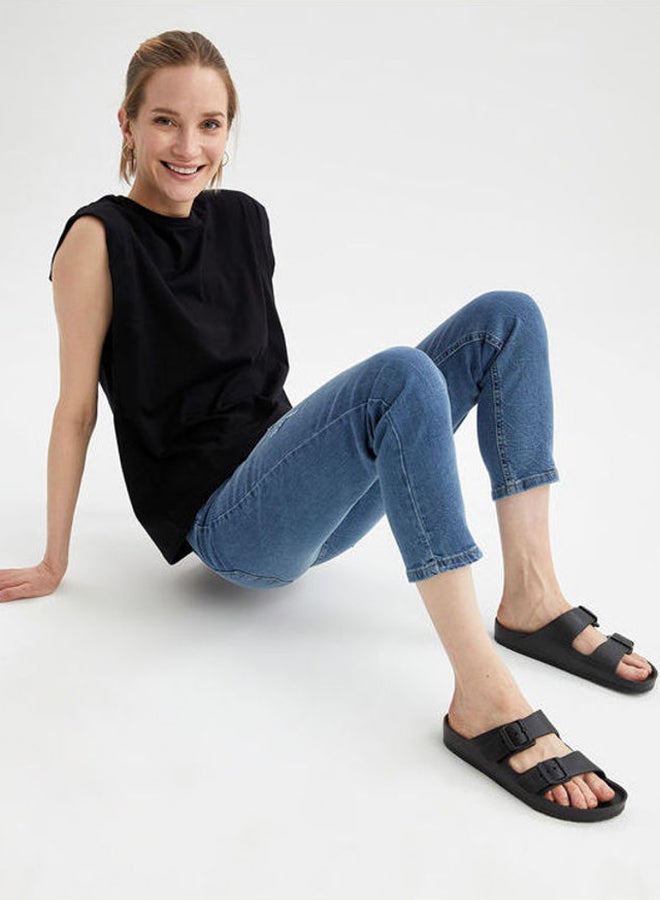 Casual Comfortable Buckle Detail Slip-On Arabic Sandals Black