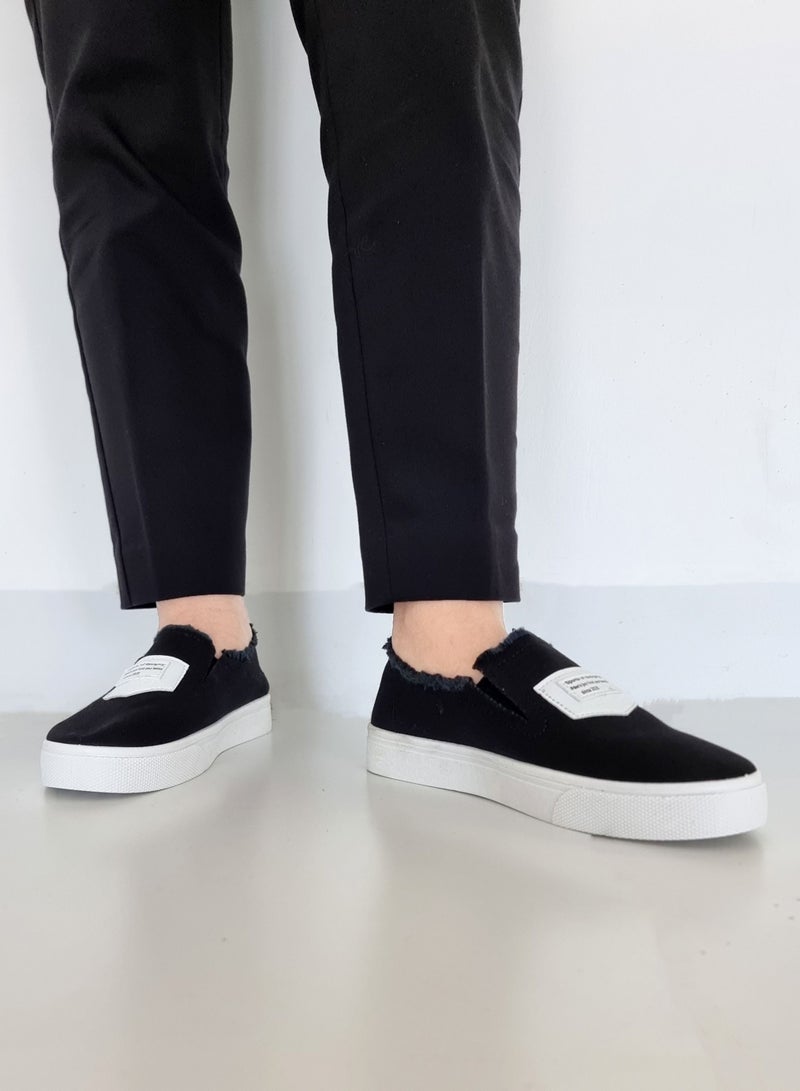 Fashion Unisex  Shoes Round Toe Trainers Solid Color Black Shoes Comfortable Soles Slip-On Simple Flats Fashion Sneakers