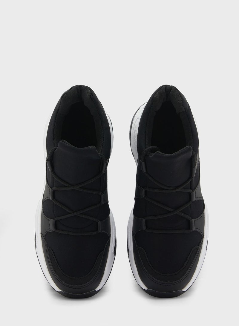 Contrast Sole Lace Up Sneaker