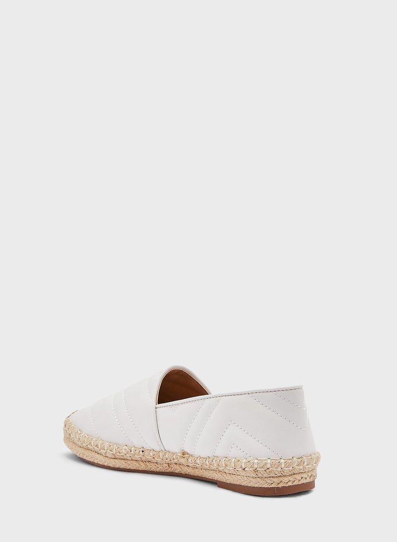 Zig Zag Quilted Flat Espadrille