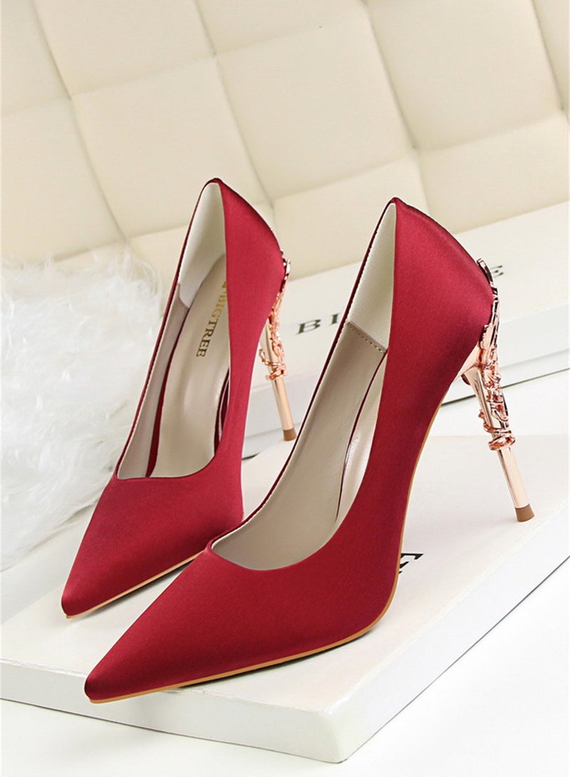 10cm Stylish Metal Pumps With Slim Heels High heels Shallow-Cut Pointed Satin Pumps Red