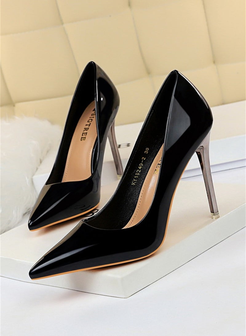 10.5cm Metal Heels High Heels Bright Patent Leather Shallow Cut Pointed Slim Heels Black