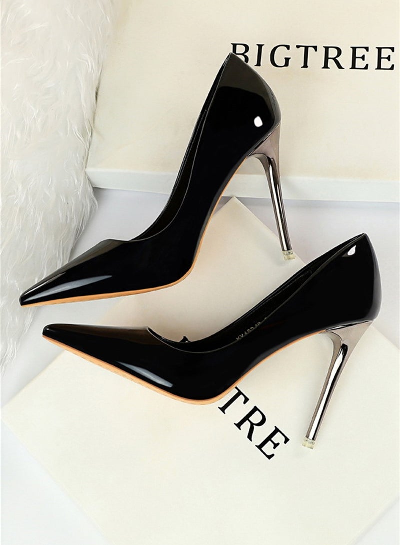 10.5cm Metal Heels High Heels Bright Patent Leather Shallow Cut Pointed Slim Heels Black