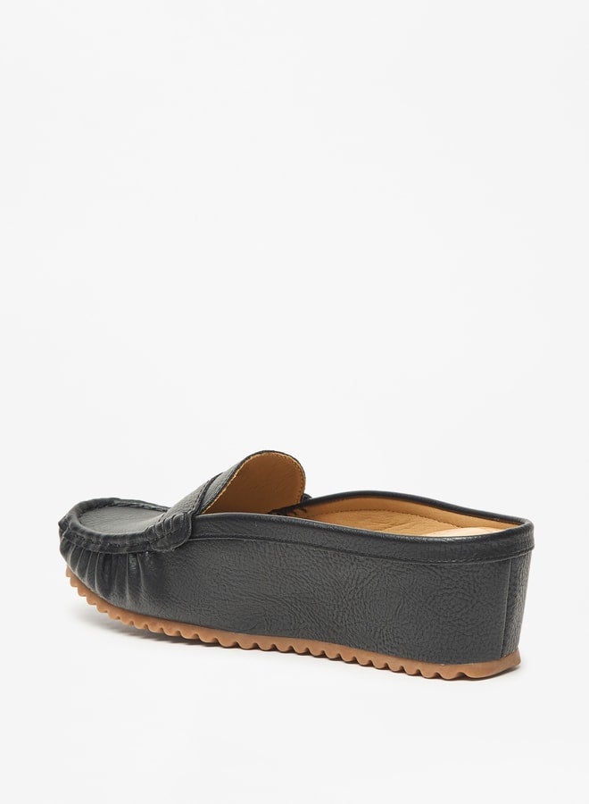 Women's Solid Slip-On Flatform Loafers