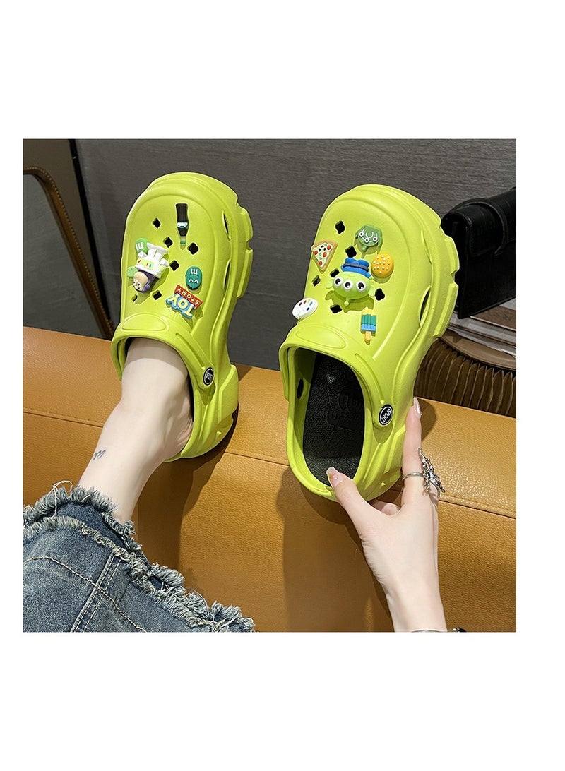 Wear Non Slip Lightweight Perforated Shoes For External Wear