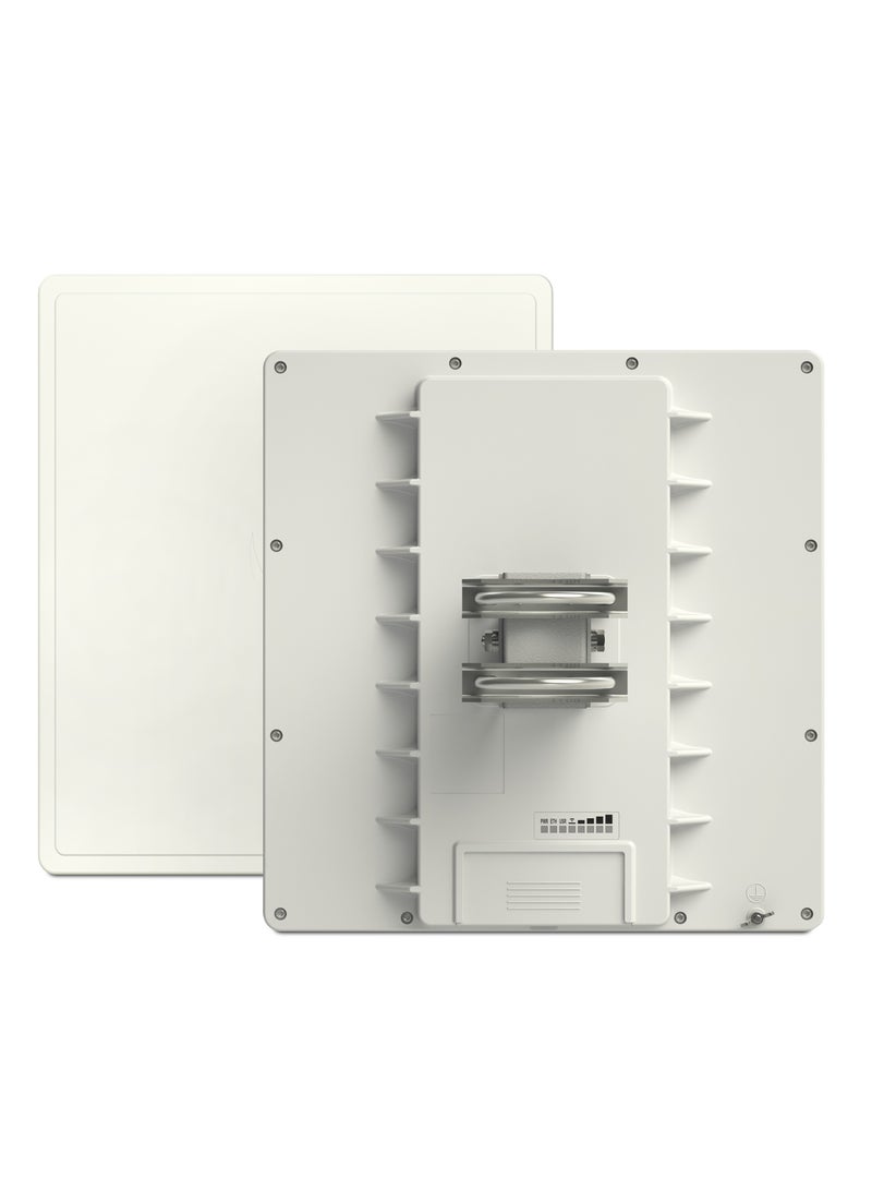 QRT 5 RB911G-5HPacD-QRT RouterOS L4 International Version White