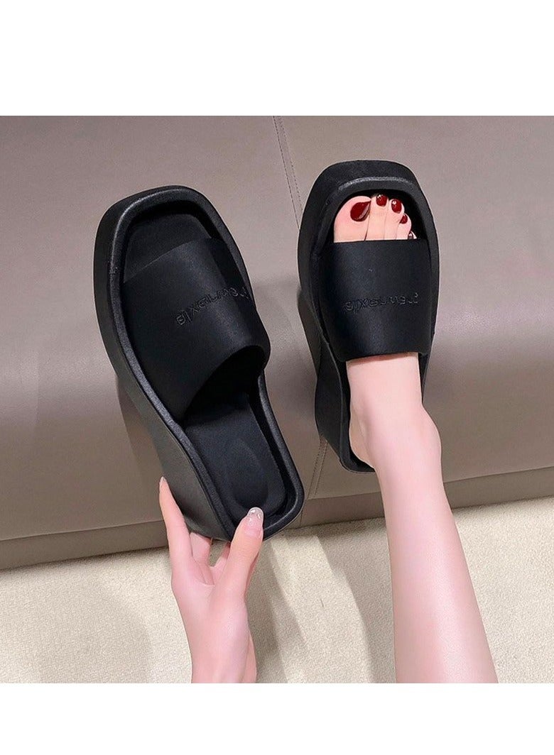 Ladies Design Comfortable Thick Soled Sandals