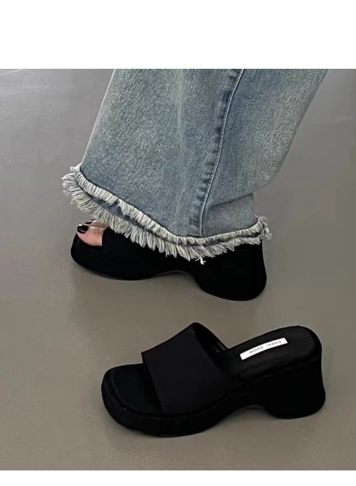 Women's Designer Style Comfortable Thick Soled Sandals