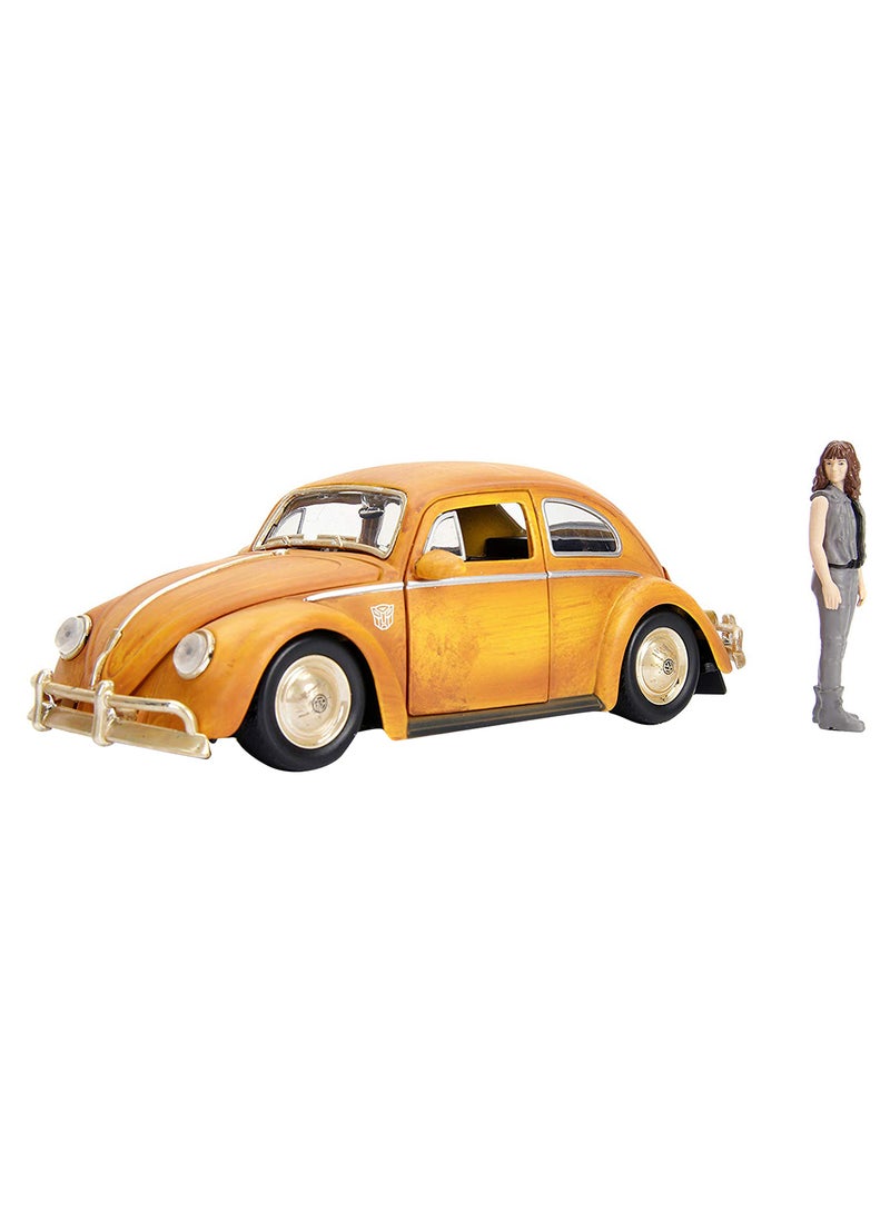 VW Beetlle Bumblebee Car With Figure