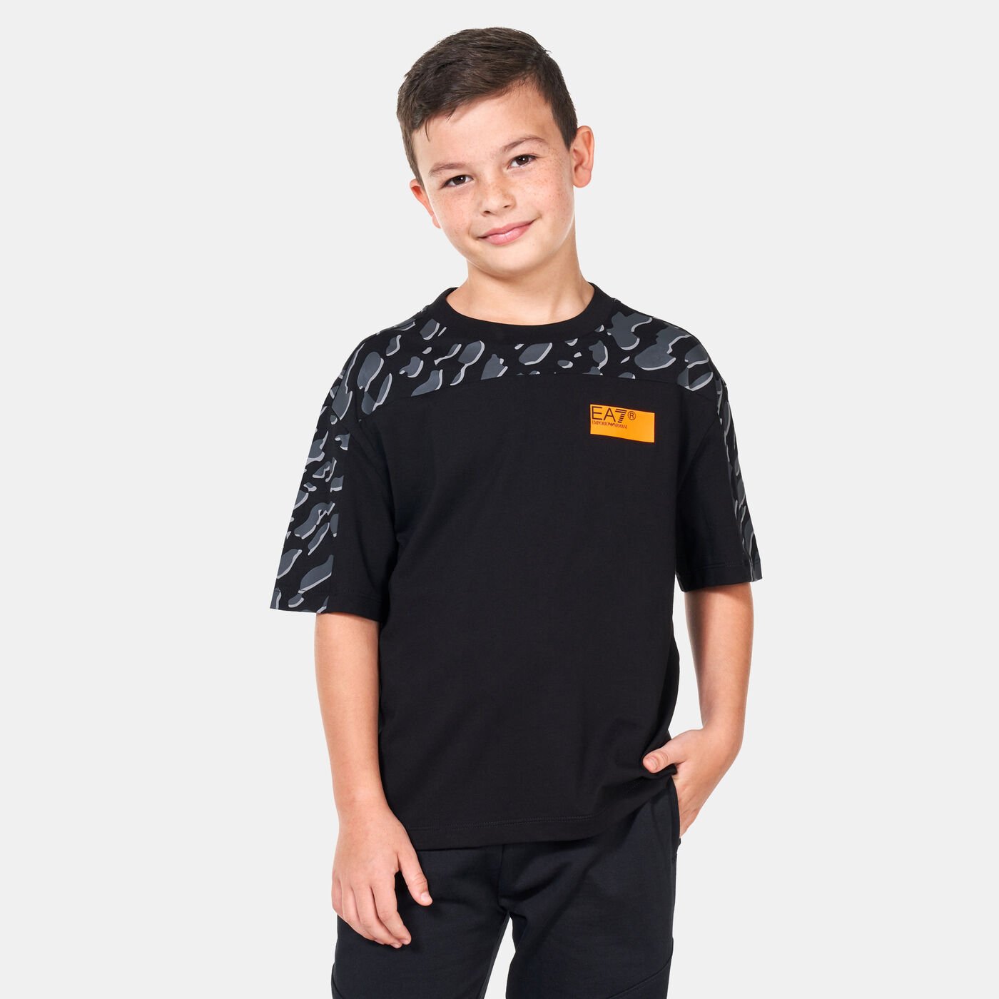 Kids' Graphic Series T-Shirt (Older Kids)
