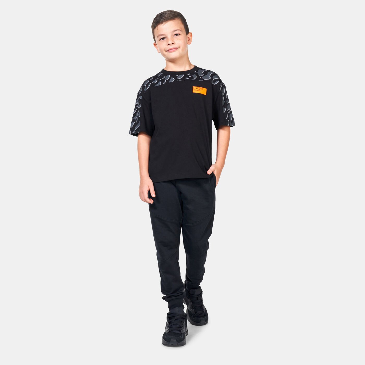Kids' Graphic Series T-Shirt (Older Kids)