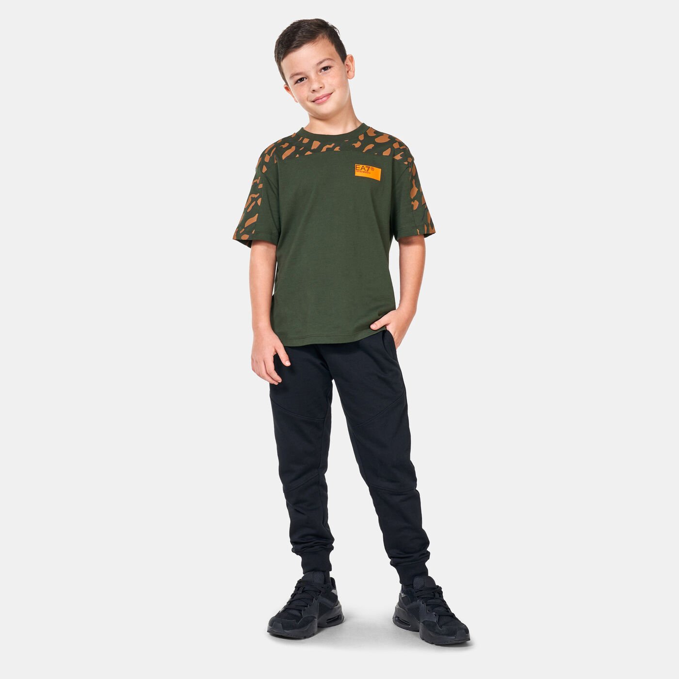 Kids' Graphic Series T-Shirt (Older Kids)