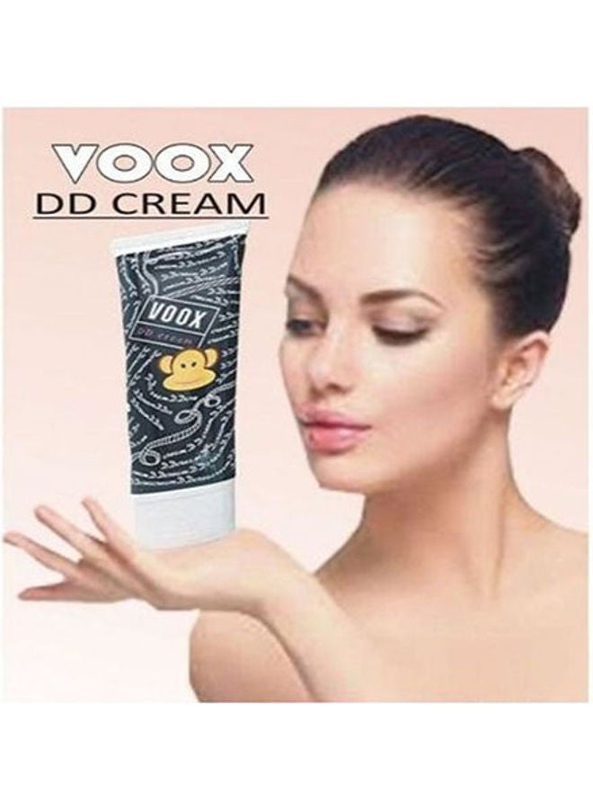 Dd Cream Whitening Body Lotion -1Pcs Black 100grams