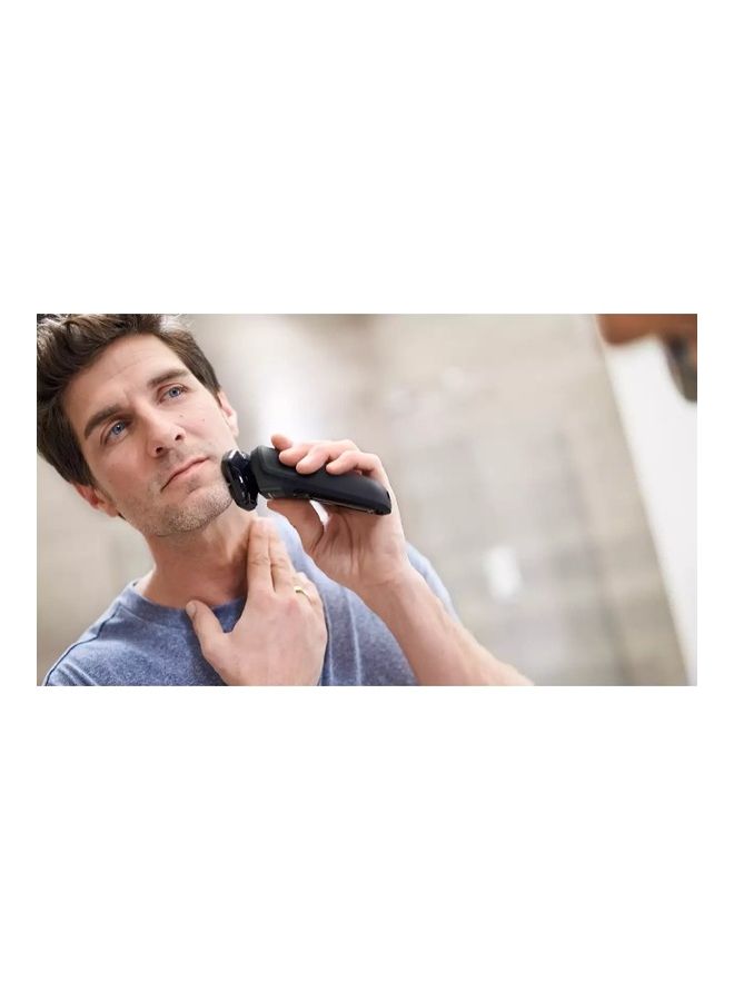 Shaver series 5000 Wet and Dry Electric Shaver S5588/30 Deep Black