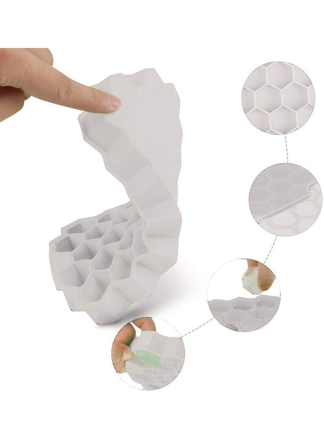 Flexible Silicone Ice Cube With Removable Lid B120 Multicolour