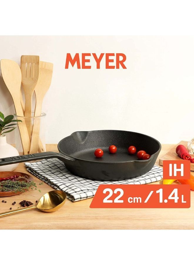 Meyer Cast Iron Skillets 22cm | Pre-seasoned Oven Safe Cookware | Indoor/Outdoor Use for Camping Induction Safe | Cast iron frying pan (Black)
