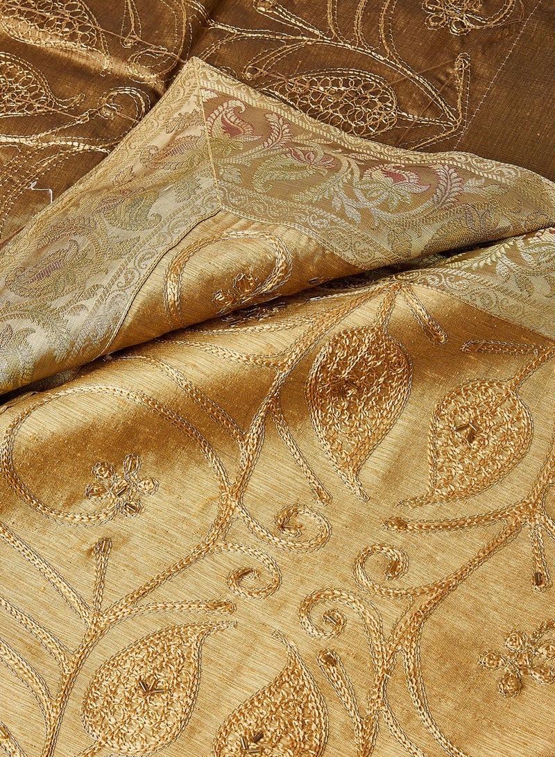 4-Piece Embroidered Runner With Placemat And Tissue Box Set Gold 50x100cm