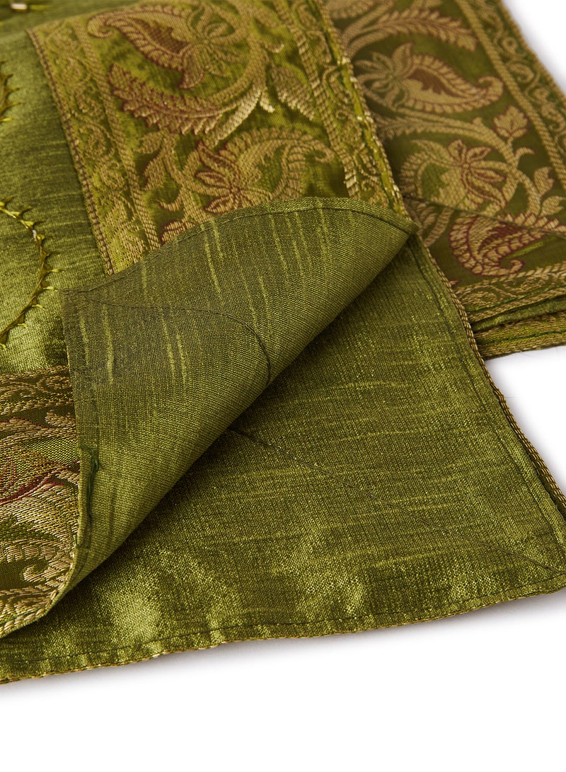 5-Piece Embroidered Placemat and Table Runner Set Green