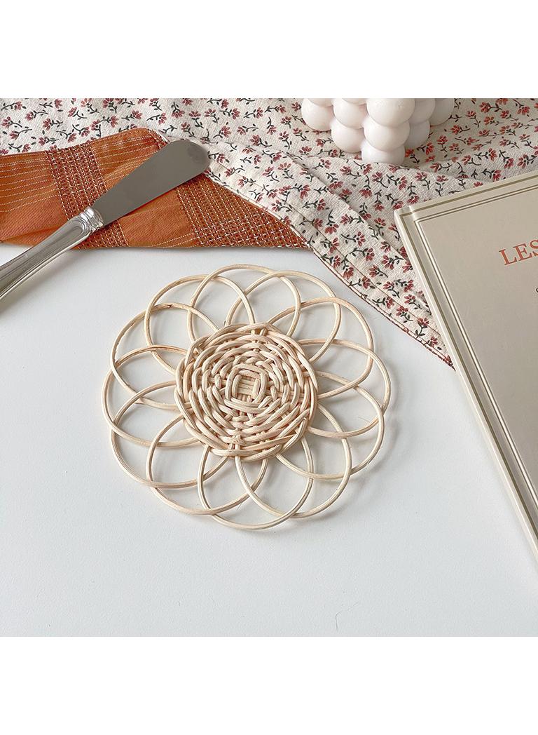 3pcs Vine woven flower shaped dining mat, hand woven table insulation mat, water cup tea cup mat