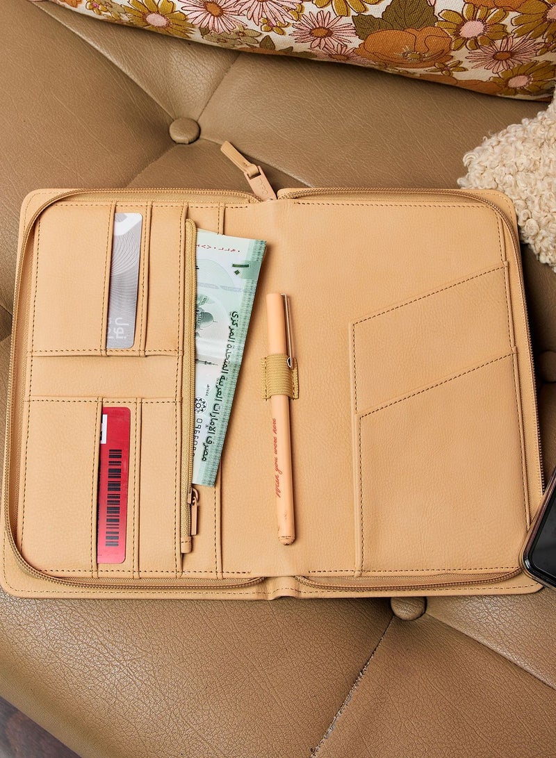 Off The Grid Travel Wallet