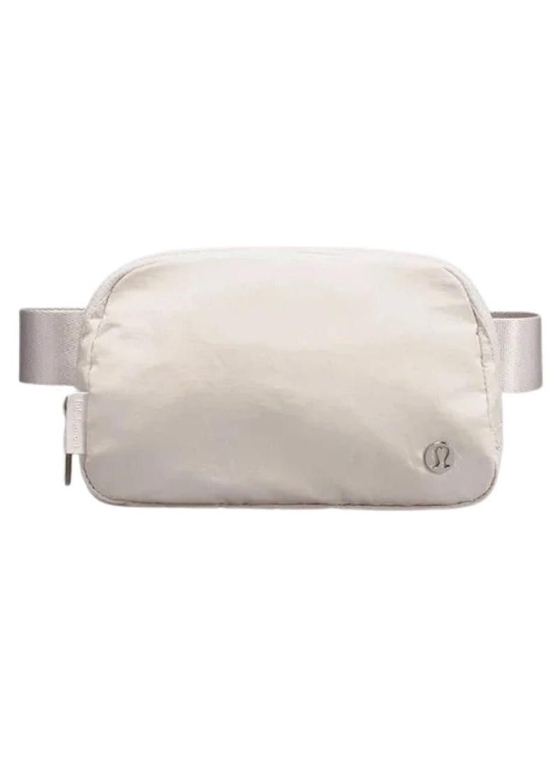 Lululemon Athletica Everywhere Belt Bag 1L (White)