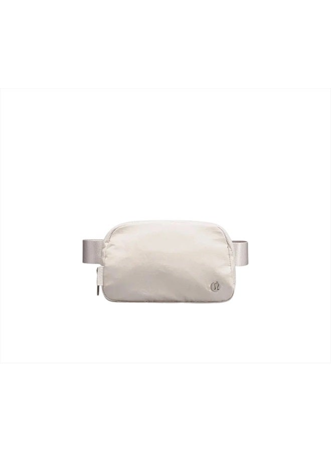 Lululemon Athletica Everywhere Belt Bag 1L (White)