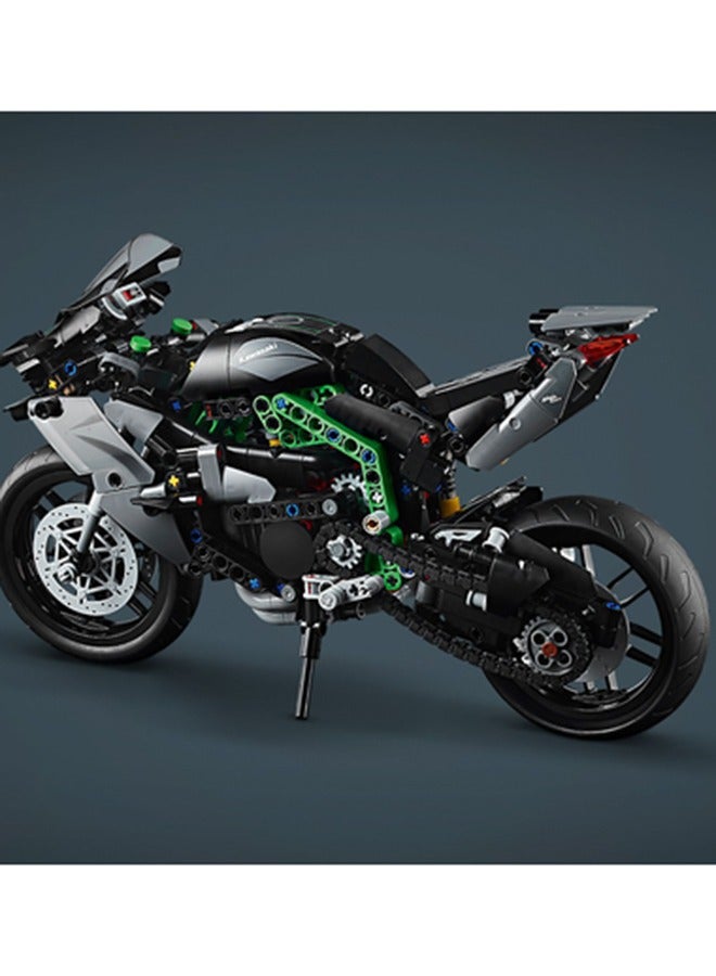 42170 Technic Kawasaki Ninja H2R Motorcycle Toy, Vehicle Gift For Kids, Collectible Building Set For Boys And Girls Aged 10 And Over, Scale Model Kit For Independent Play (643 Pieces)