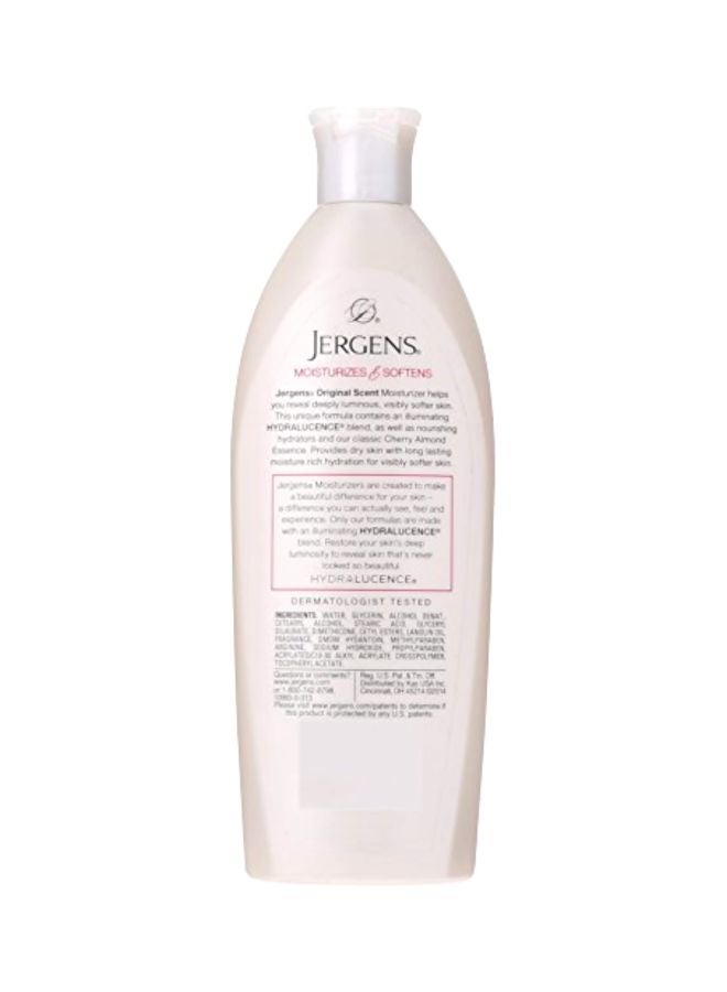 Skin Moisturizer With Cherry Almond Essence 295ml