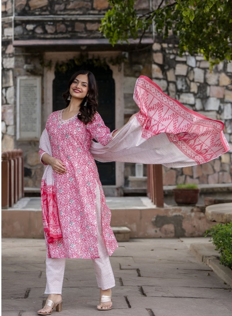 Cotton Fabric Batik Print Women Kurta Set with Dupatta an Ethnic Wear for Women