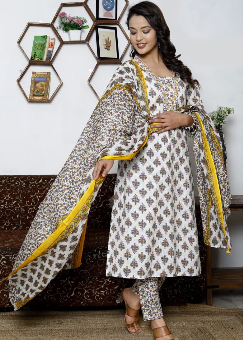 Two Directional Print Cotton Kurti Pant Dupatta Set Ethnic Wear for Women.