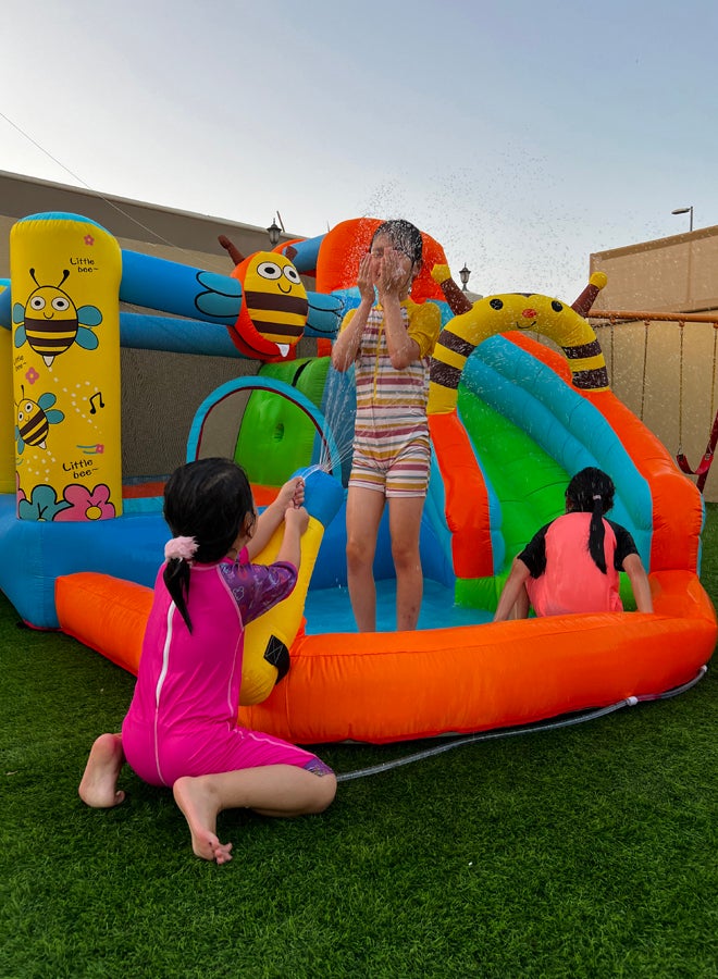 Bee Theme Inflatable Jumping Castle With Slide And Water Gun 355x300x205cm