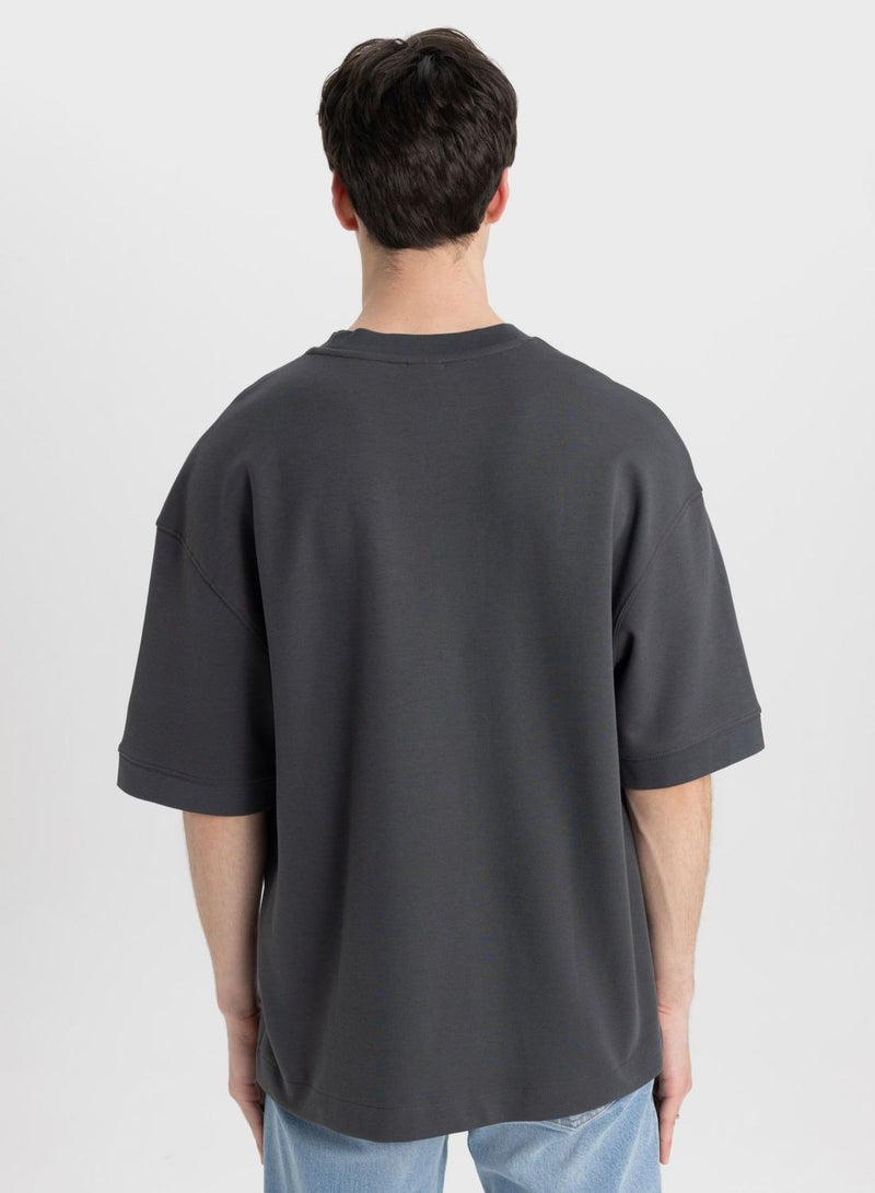 Loose Fit Crew Neck Slogan T-Shirt