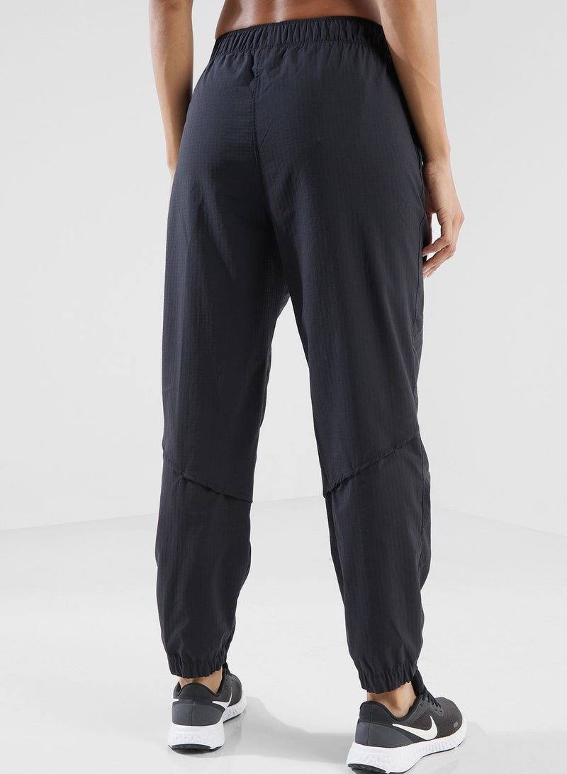 7/8 Fast Dri-Fit Warm Mid Rise Sweatpants