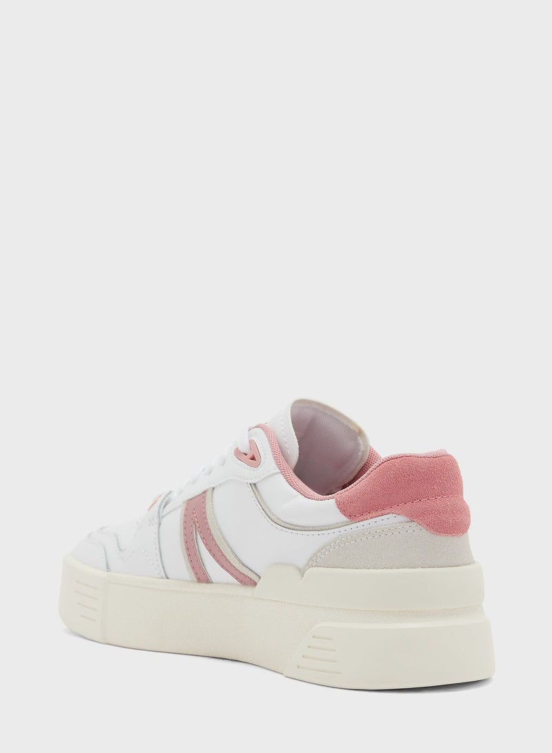 Evo Low Top Sneakers