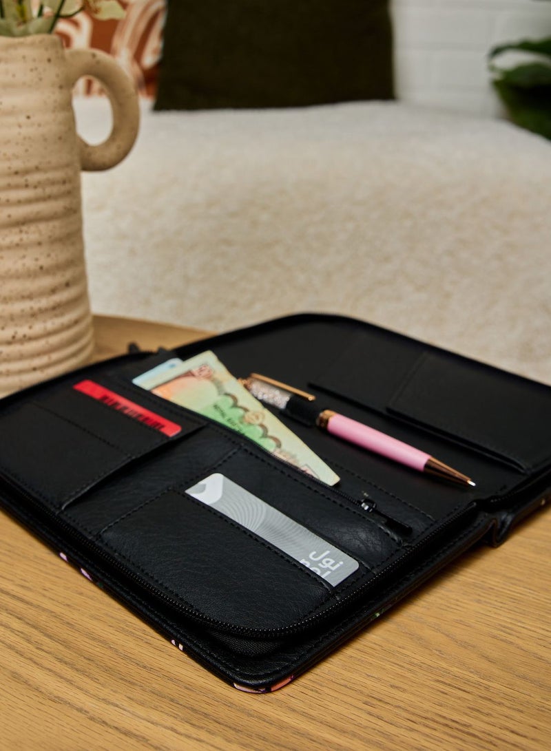 Off The Grid Travel Wallet