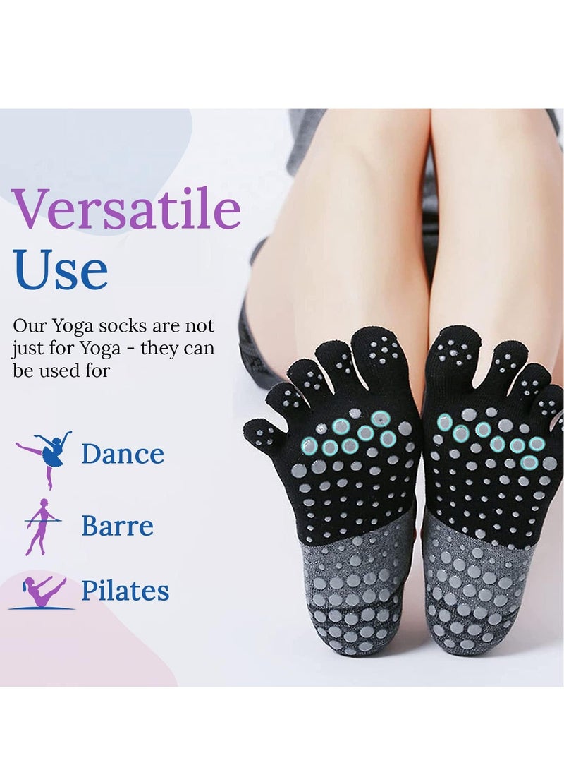 Yoga Socks with Grips for Women, 2 Pairs Non Slip Cotton and Stretchy Toe Socks in Black and White