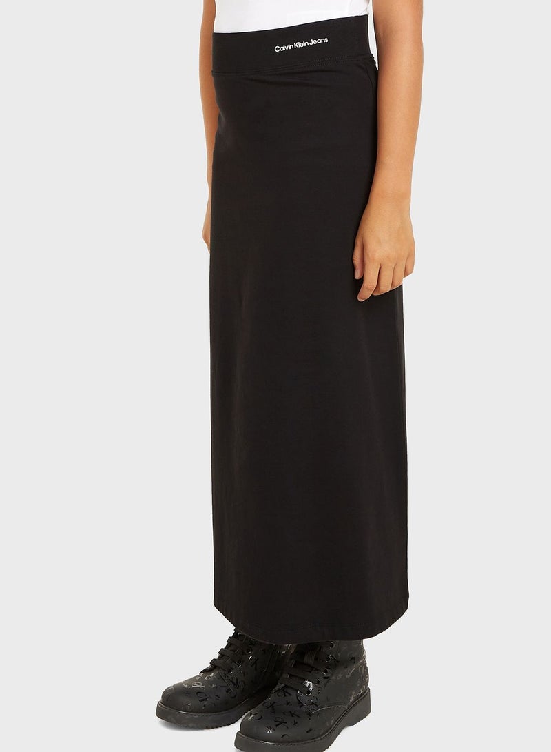 Youth Minimalistic Maxi Skirt