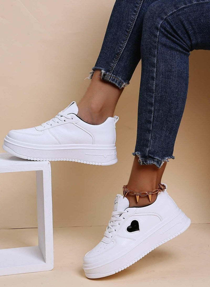 Heart Graphic Lace-up Front Skate Shoes