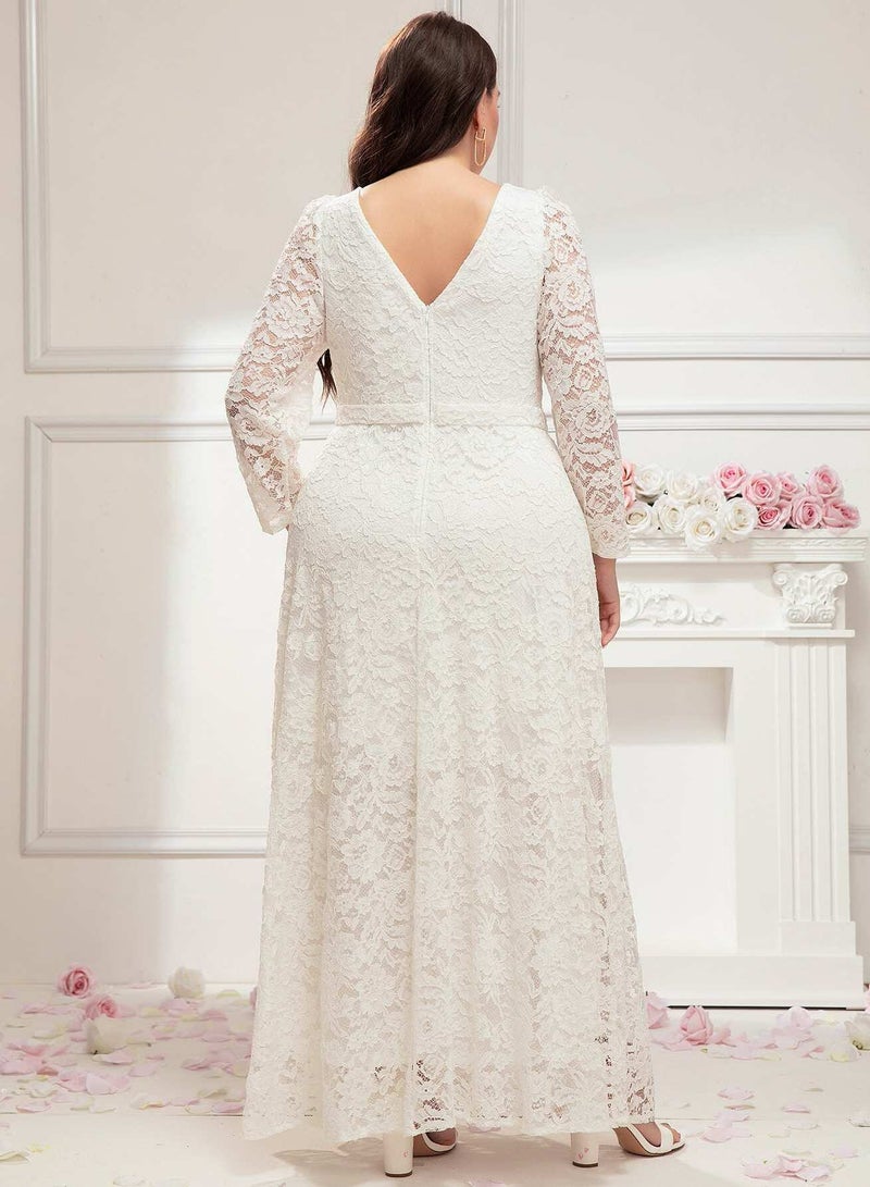 Plus Contrast Mesh Butterfly Sleeve Lace Wedding Dress