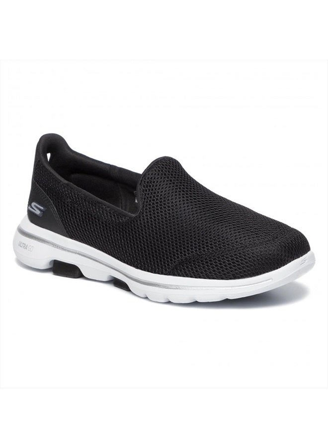 Women's Go Walk 5 Sneaker, Black/White, 9